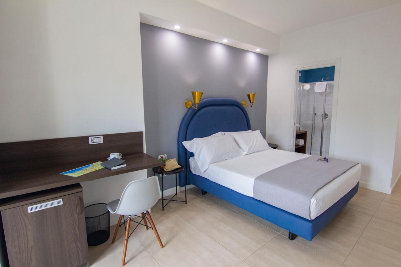 Mako Sorrento Suites Εξωτερικό φωτογραφία